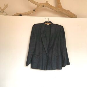 Vintage Minimal Linen Blazer
